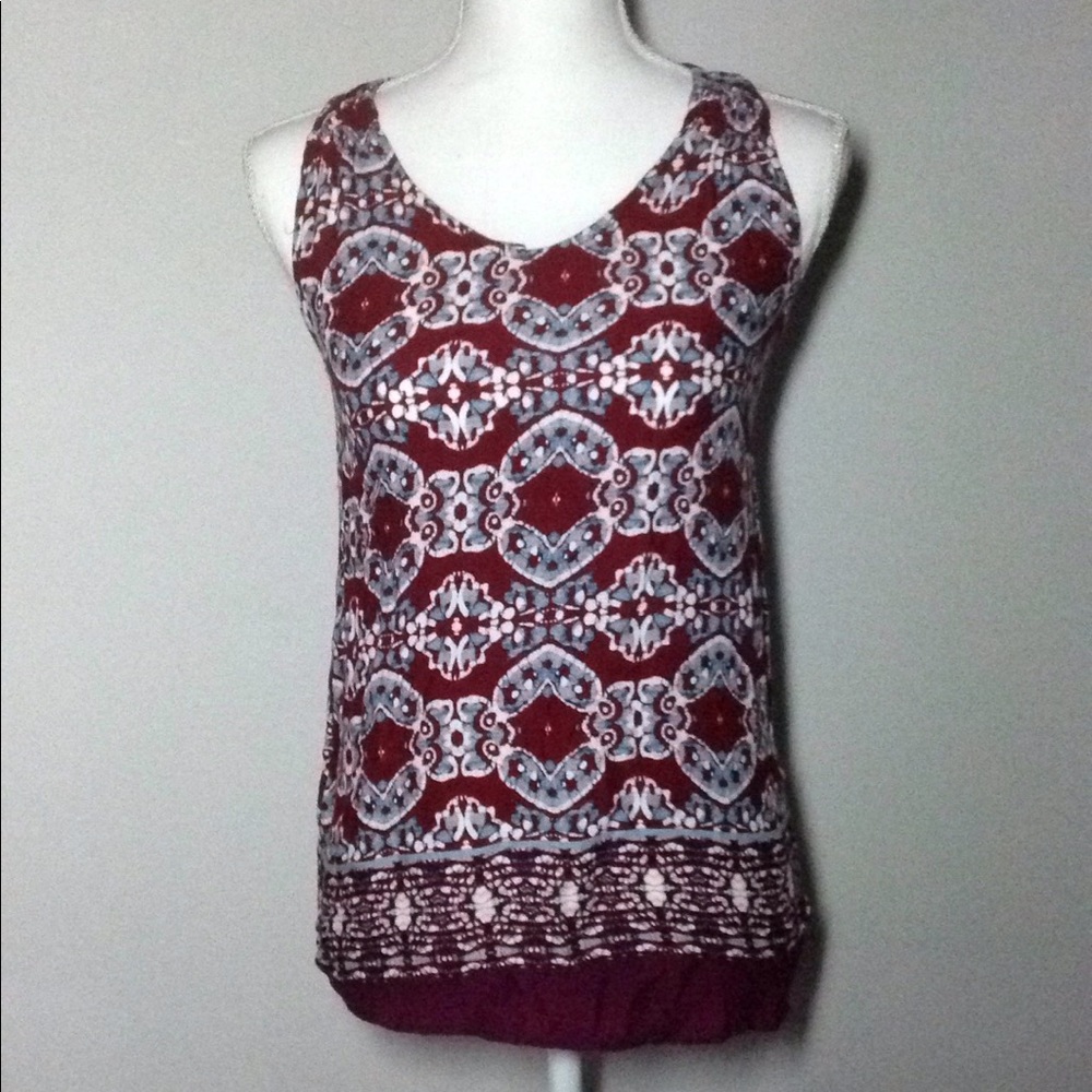 Eddie Bauer Printed V-Neck Tank